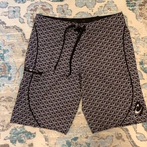In4mation O’Neill “Roy Powers” surf shorts  34w